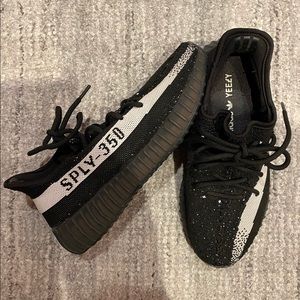 yeezys 350 oreo
